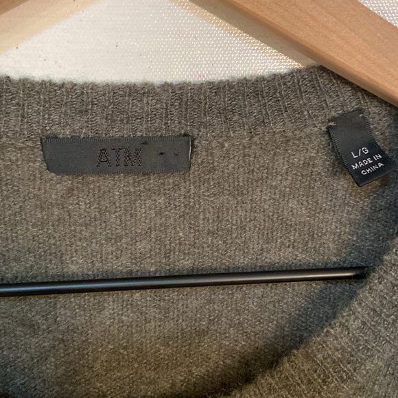 🔥GTC🔥ATM Anthony Thomas Melillo 100% Cashmere Sweater. - Picture 3 of 7